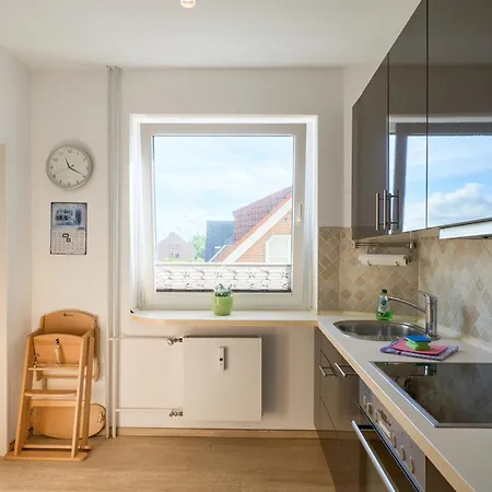 Perlen Lagune - 500 Meter Zum Meer - Inklusive Waeschepaket & Parkplatz - Balkon & Wi-Fi Lägenhet