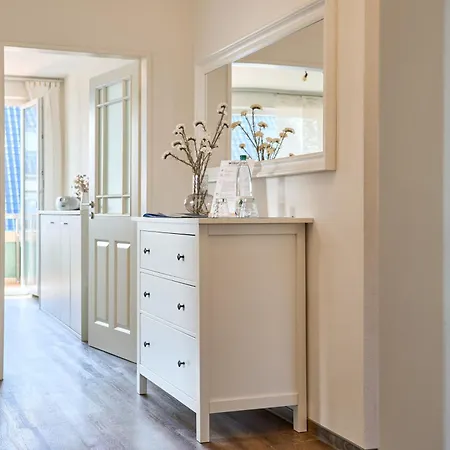 Perlen Lagune - 500 Meter Zum Meer - Inklusive Waeschepaket & Parkplatz - Balkon & Wi-Fi Büsum