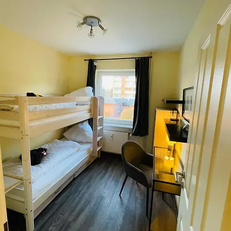 Perlen Lagune - 500 Meter Zum - Inklusive Waeschepaket & Parkplatz - Balkon & Wi-fi Lägenhet *